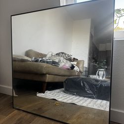 SQUARE MIRROR