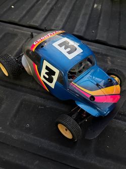 Vintage thunder tiger nitro r/c buggy