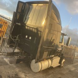Freightliner And International Parts