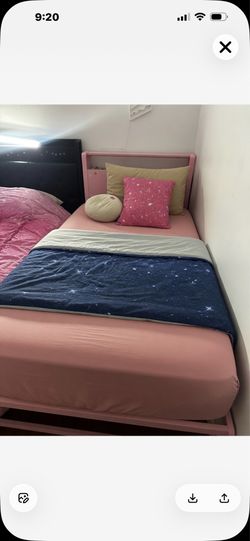 2 twin beds with frame.