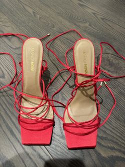 Fashion nova Heels Size 11 