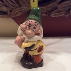 1940 Disney bashful Snow White and the seven dwarfs