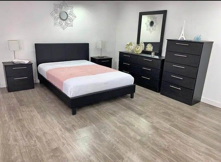 Bedroom Set *** Juego De Cuarto 