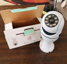 Wifi Panorama Camera Light Bulb Screw In (Open Box, Wireless Security)