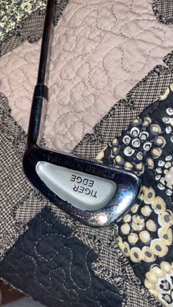 Golf Tiger 4 Iron With Training Grip