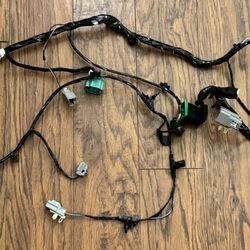OEM Rear Liftgate Wiring Harness Chevy Traverse 2013 (contact info removed)3