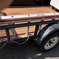 24’ Fiberglass Ladder 300 Pound Rated