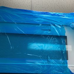 MICROWAVE WHIT HANDLE FRIGIDAIRE WHITE 