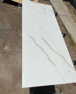 Quartz piece