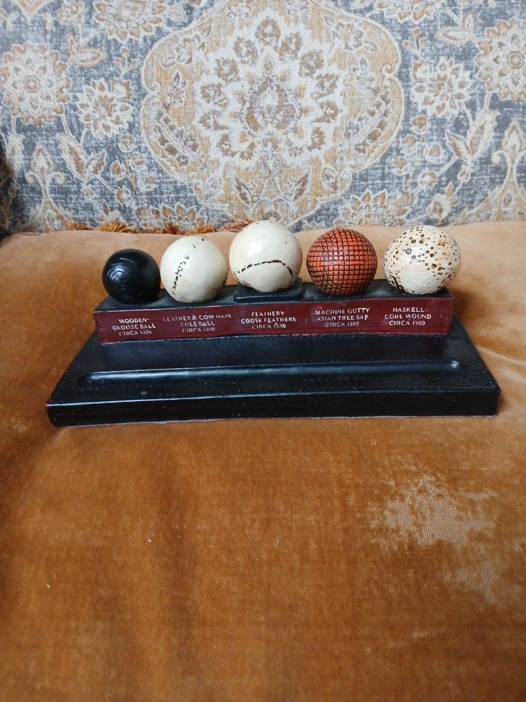 Golf Desk Decor