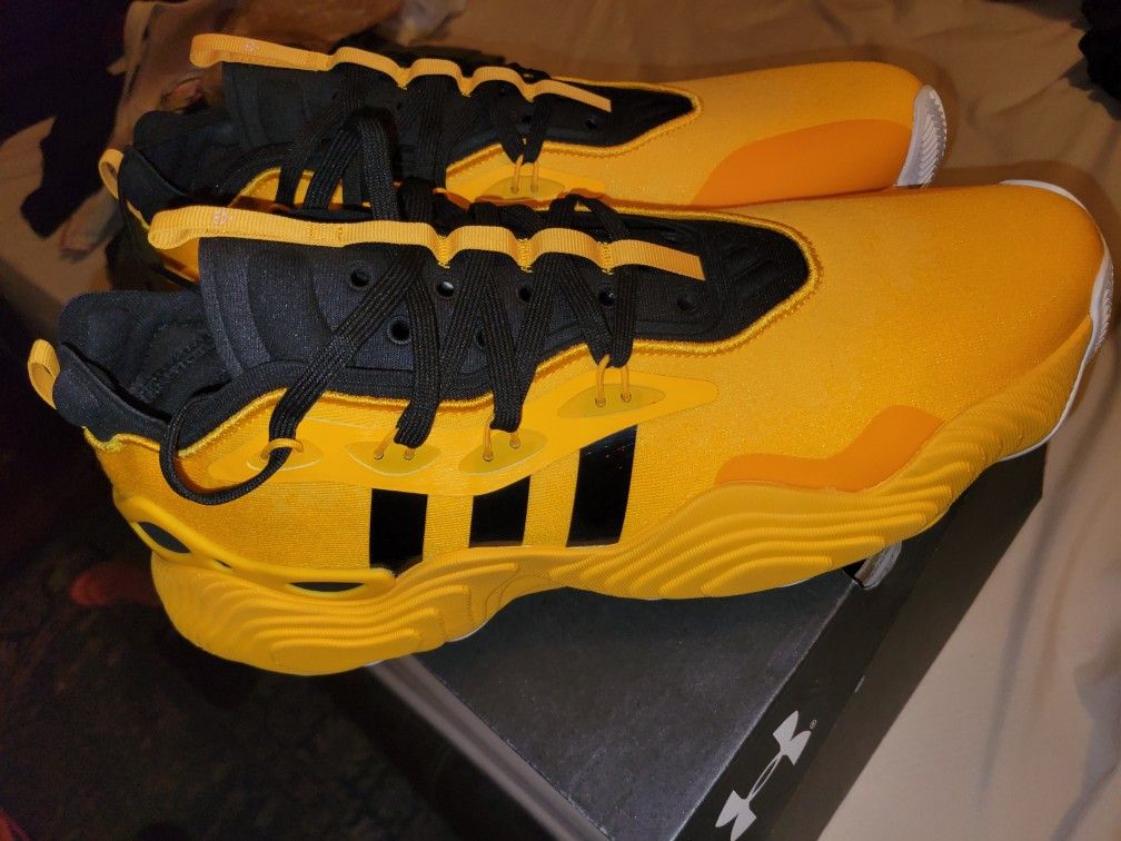 Adidas Size 14 New