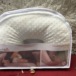 Infant Breastfeeding  Pillow