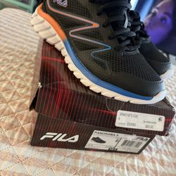Fila Shoes Boys Size 6 New 