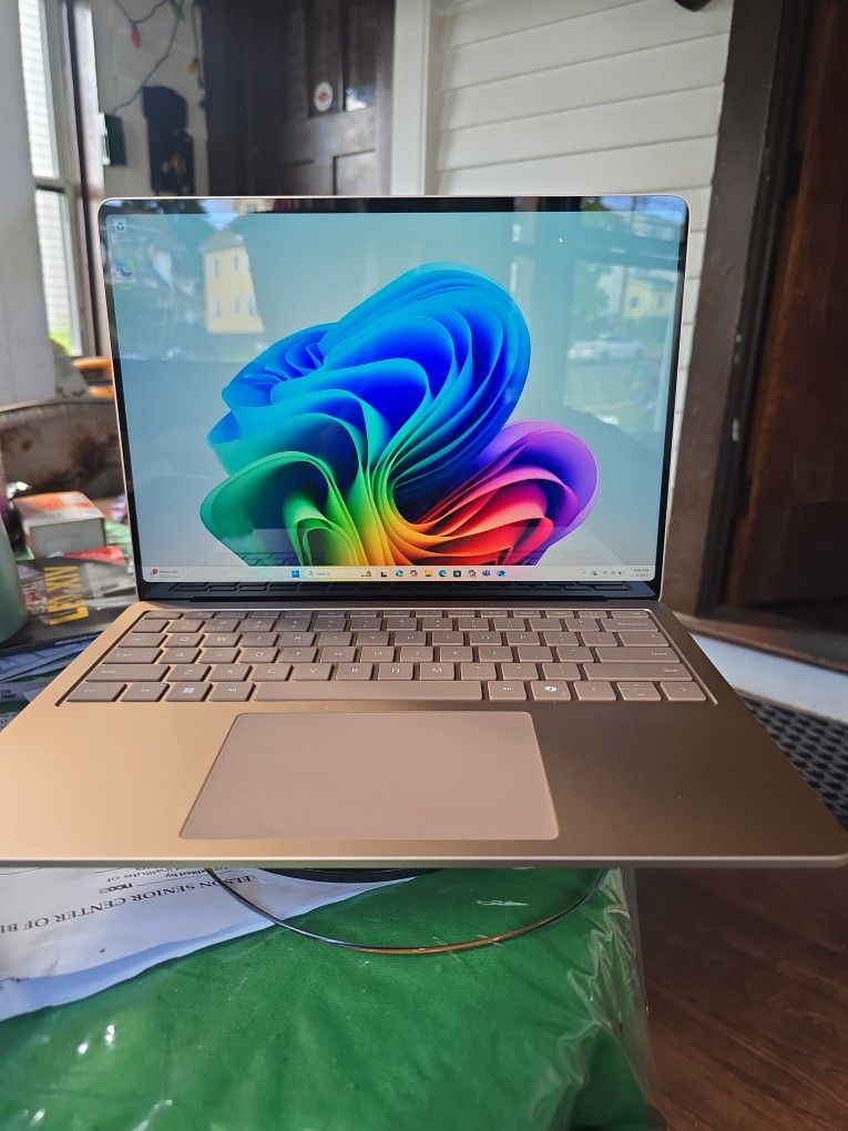 Microsoft SURFACE TOUCHSCREEN Laptop.