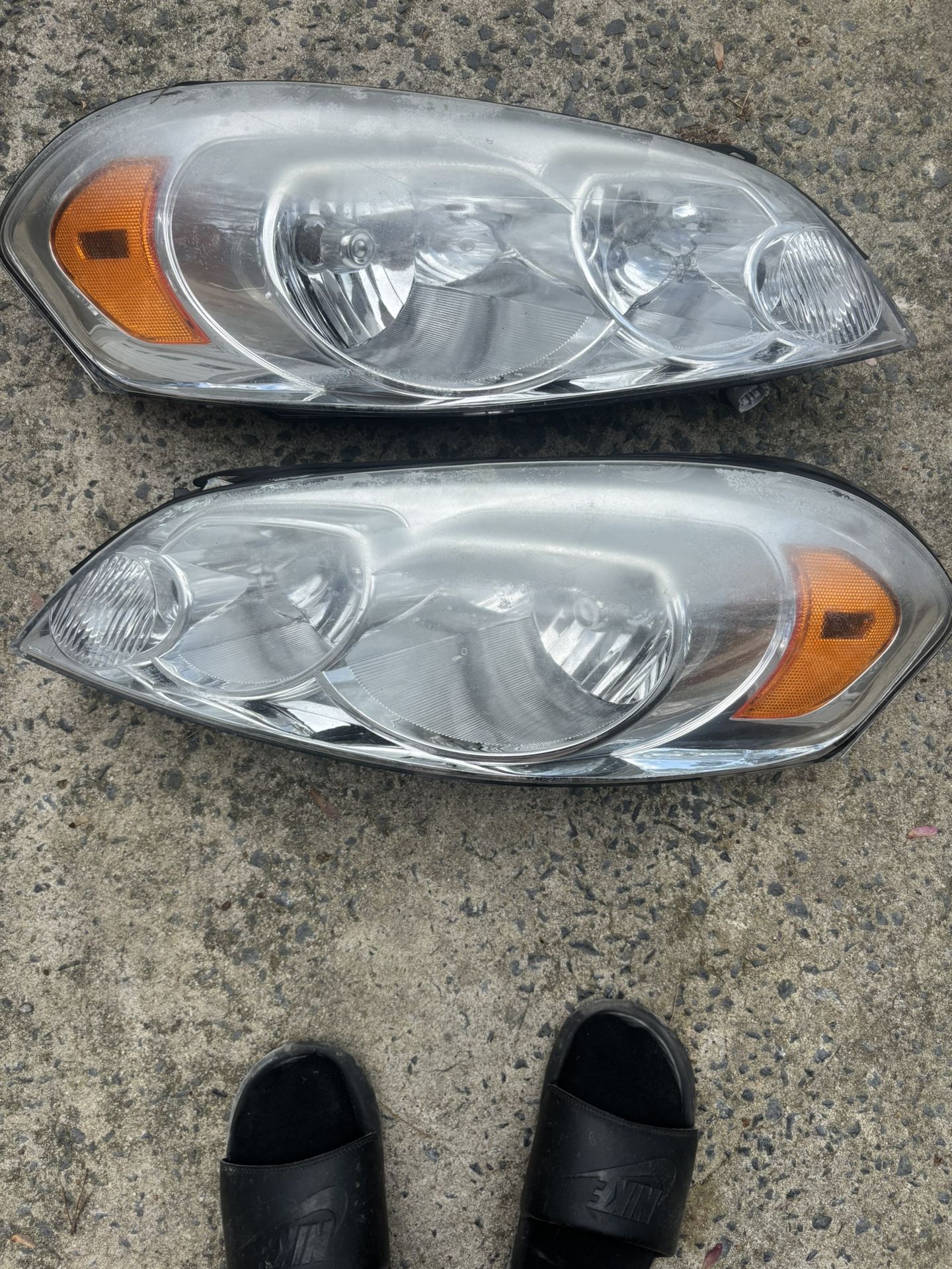 2009 Chevy Impala Used Headlights