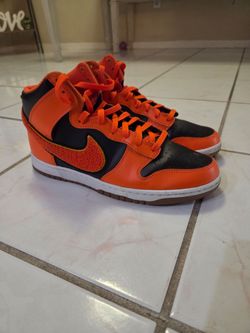 Nike dunk high retro chenille swoosh safety orange