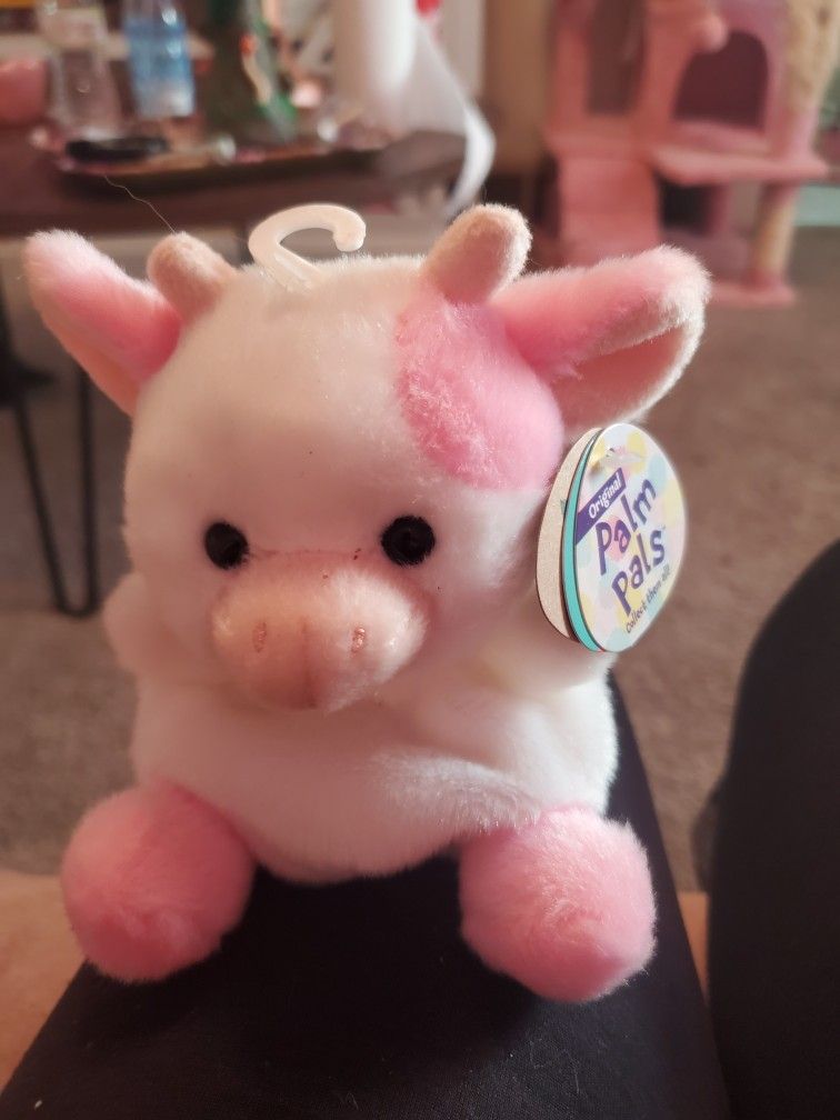 Belle Strawberry Cow