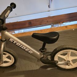 Strider 12 Pro Balance Bike – Silver Aluminum Frame