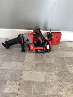 Milwaukee 3Pc Combo Set W/3 Batteries And Charger