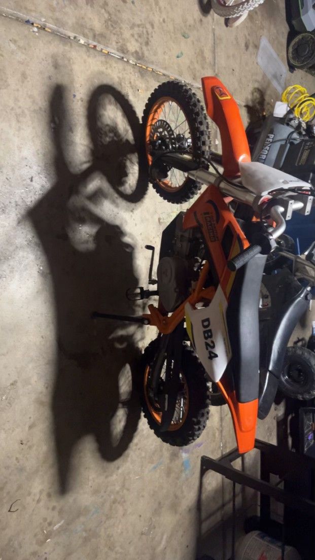 Dirt Bike TaoTao DB24 Semi-automatic