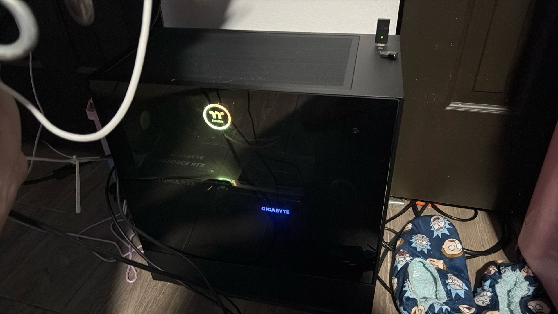 GAMING PC RTX 4070 AMD RYZEN 7700X