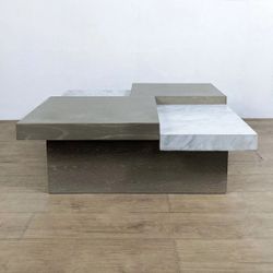 MESA COCKTAIL COFFEE TABLE