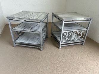 Matching Coastal style end tables