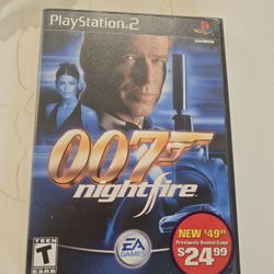 007: NightFire (Sony PlayStation 2, 2002) Complete

Booklet bent sone shown in pictures