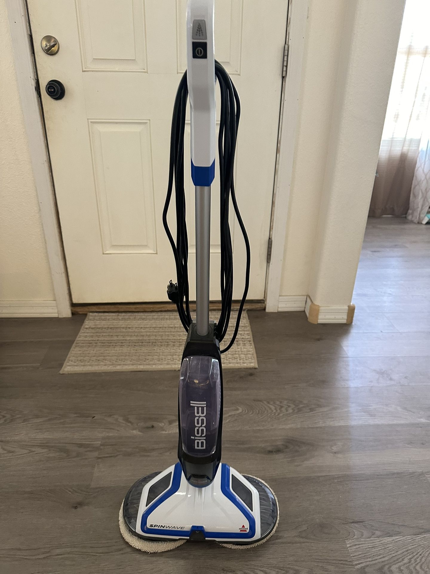 Floor Cleaner. Bissel Spinwave Floor Steamer