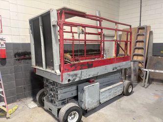 Scissor Lift