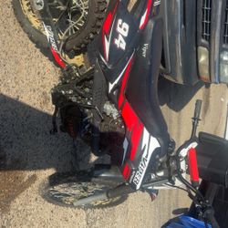 Viper Dirtbike 150cc With Title 