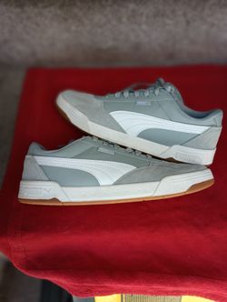 PUMA TENNIS SHOES