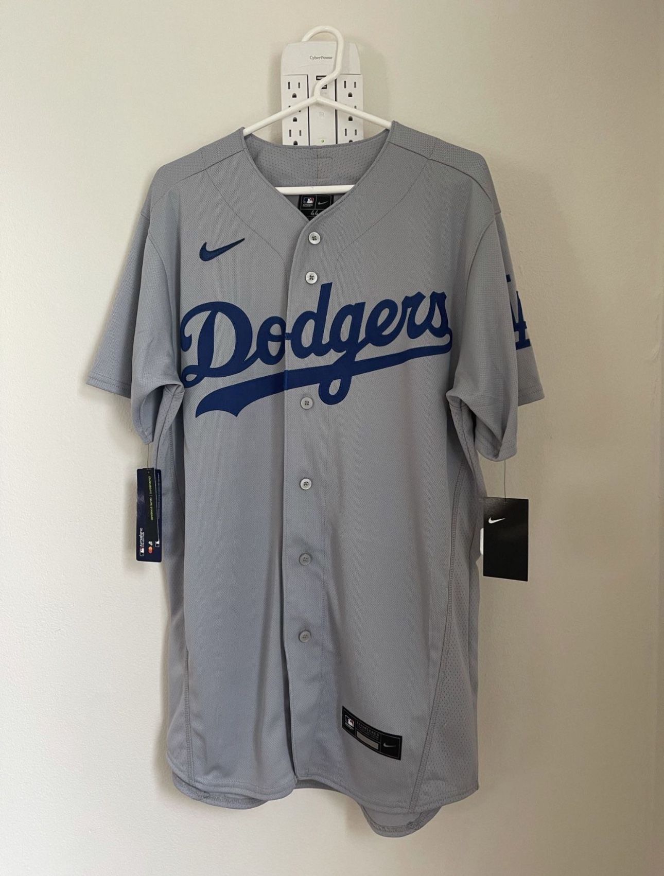 (BRAND NEW) Size LARGE Men's Los Angeles Dodgers Nike Gray