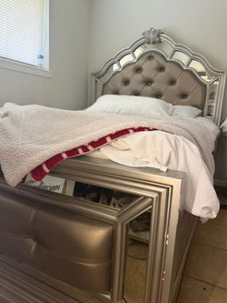 Silver Tufted Bed Frame with Mirrored Headboard