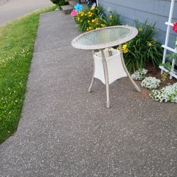 Wicker Resin Table