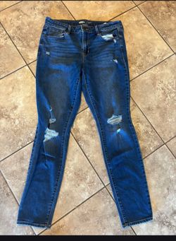 Women’s old navy skinny’s size 12