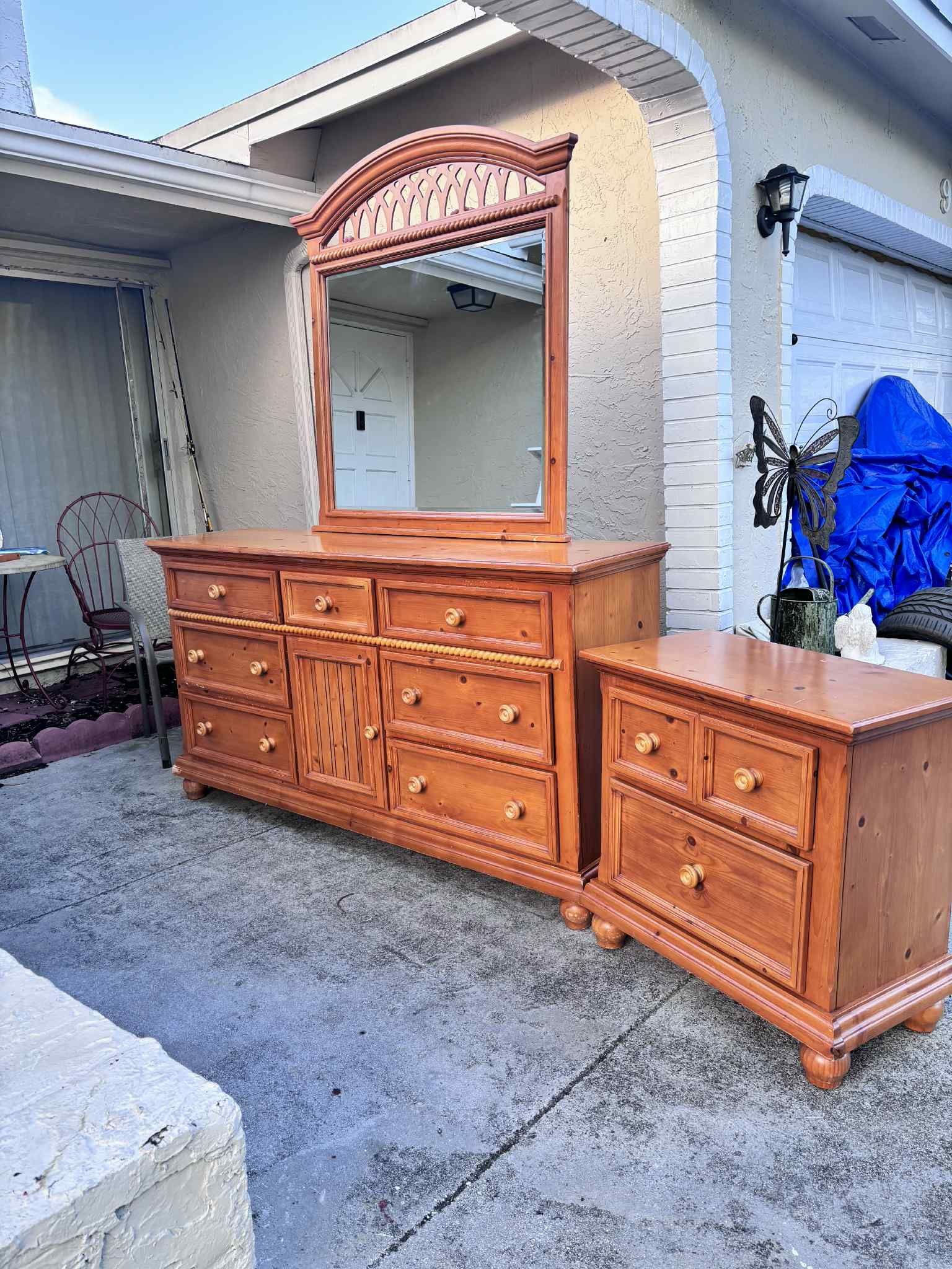 Solid Wood Dresser With Mirror & Matching Nightstand