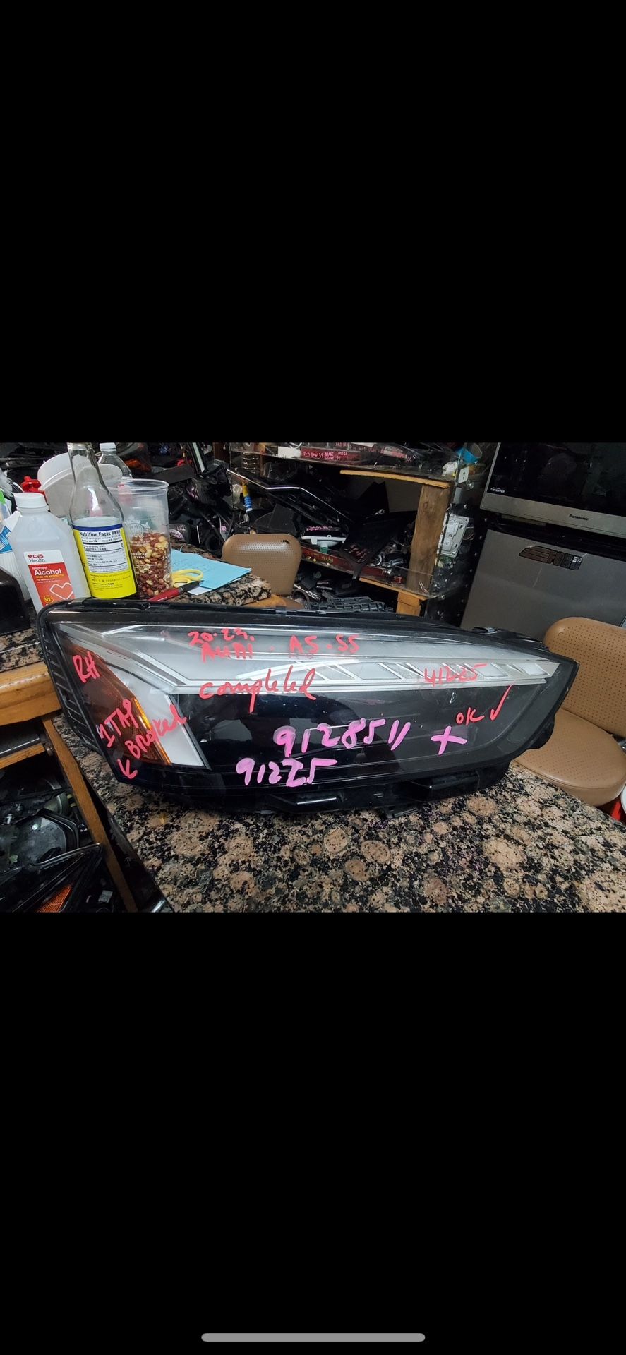 2022 Audi A5 Right Headlight 