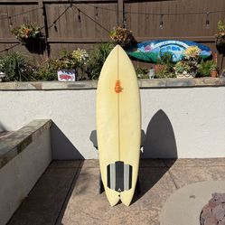 6’2” Fish quad surfboard