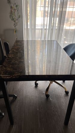 dinning table