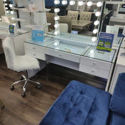 ESPECIAL!!! VANITY  01/25/23 A 01/29/23