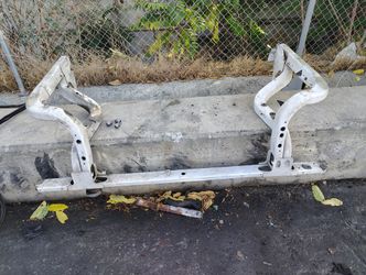 2014 Ford F150 Parts  Fender chassis cab