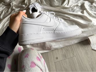 Airforce 1s size 9