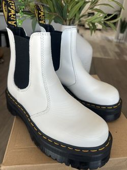 Dr. Martens