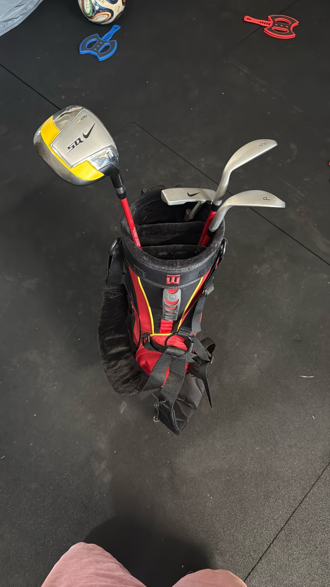 Youth Right Handed Nike Golf Club Set