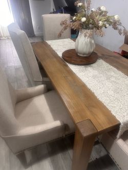 Dinning Table