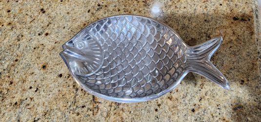Silver Metal Fish-Shaped Decorative Tray