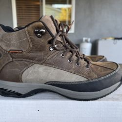 Dunham Lawrence by New Balance Men’s Hiking Boots Size 11