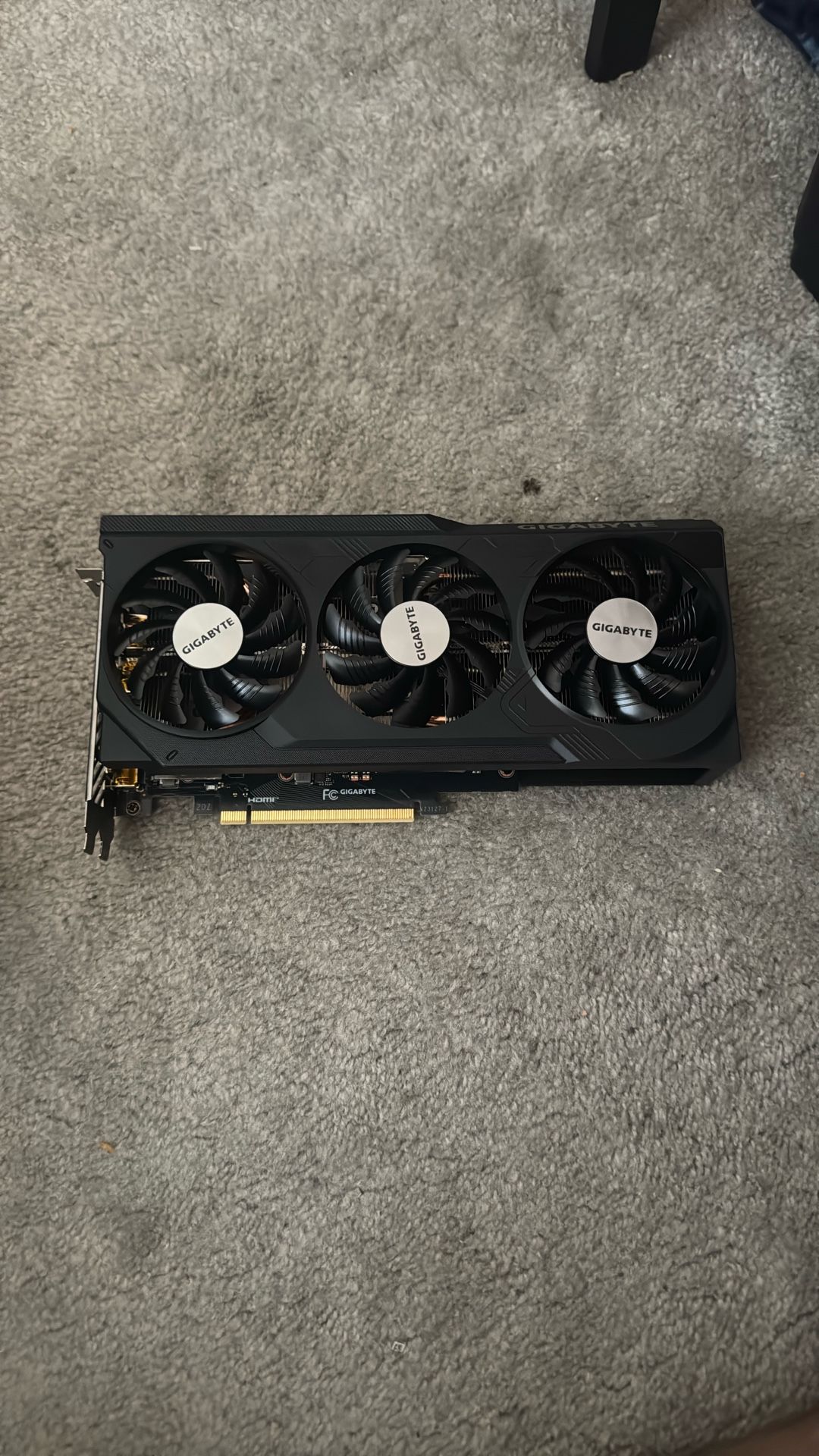 Gigabyte 4070 super 12G