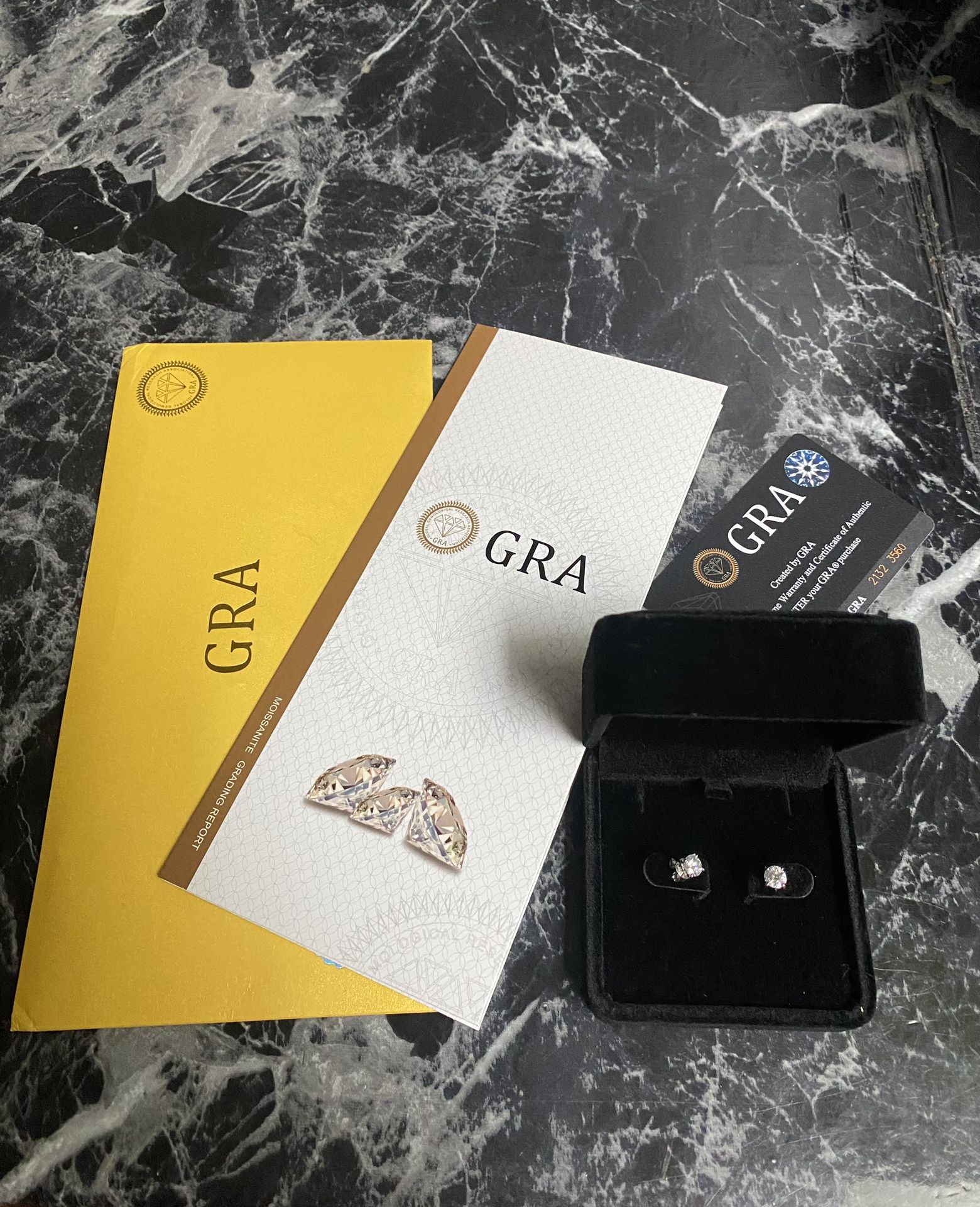 VVS MOISSANITE DIAMOND EARRINGS